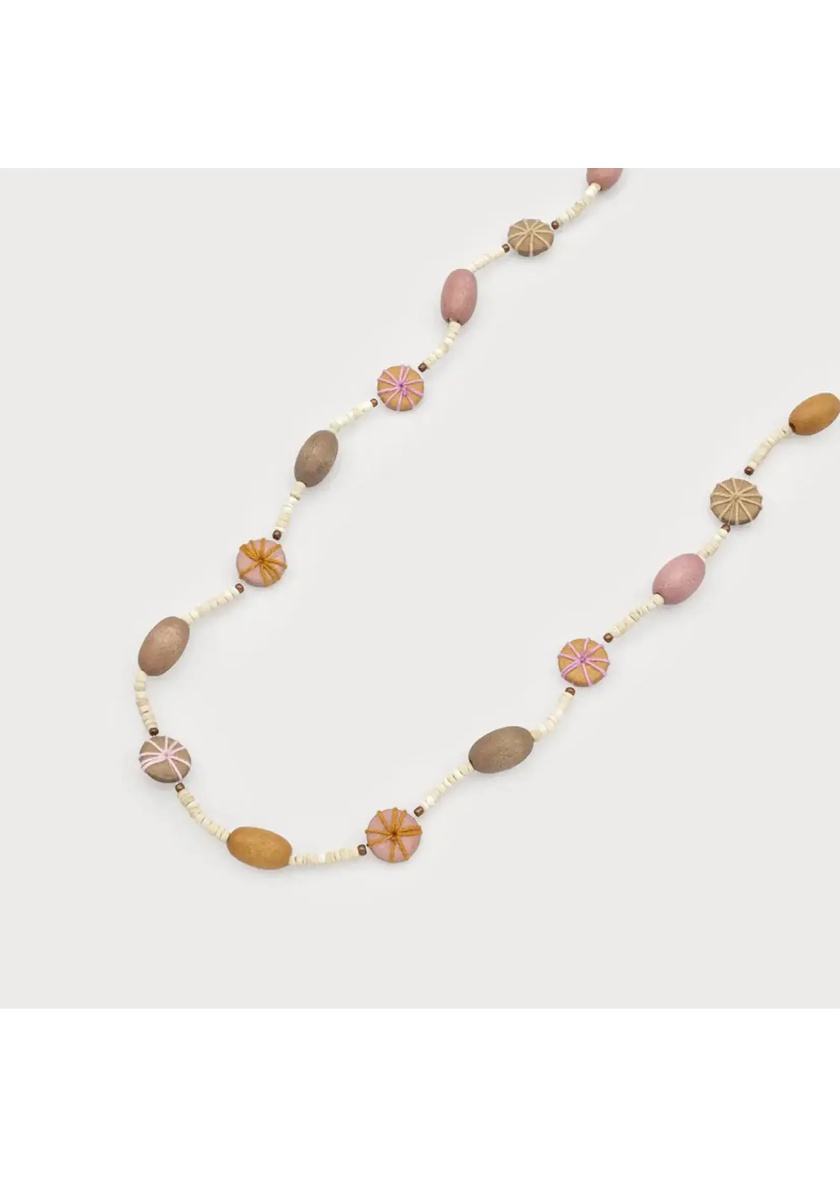 Caracol Long Necklace w/wood& shells