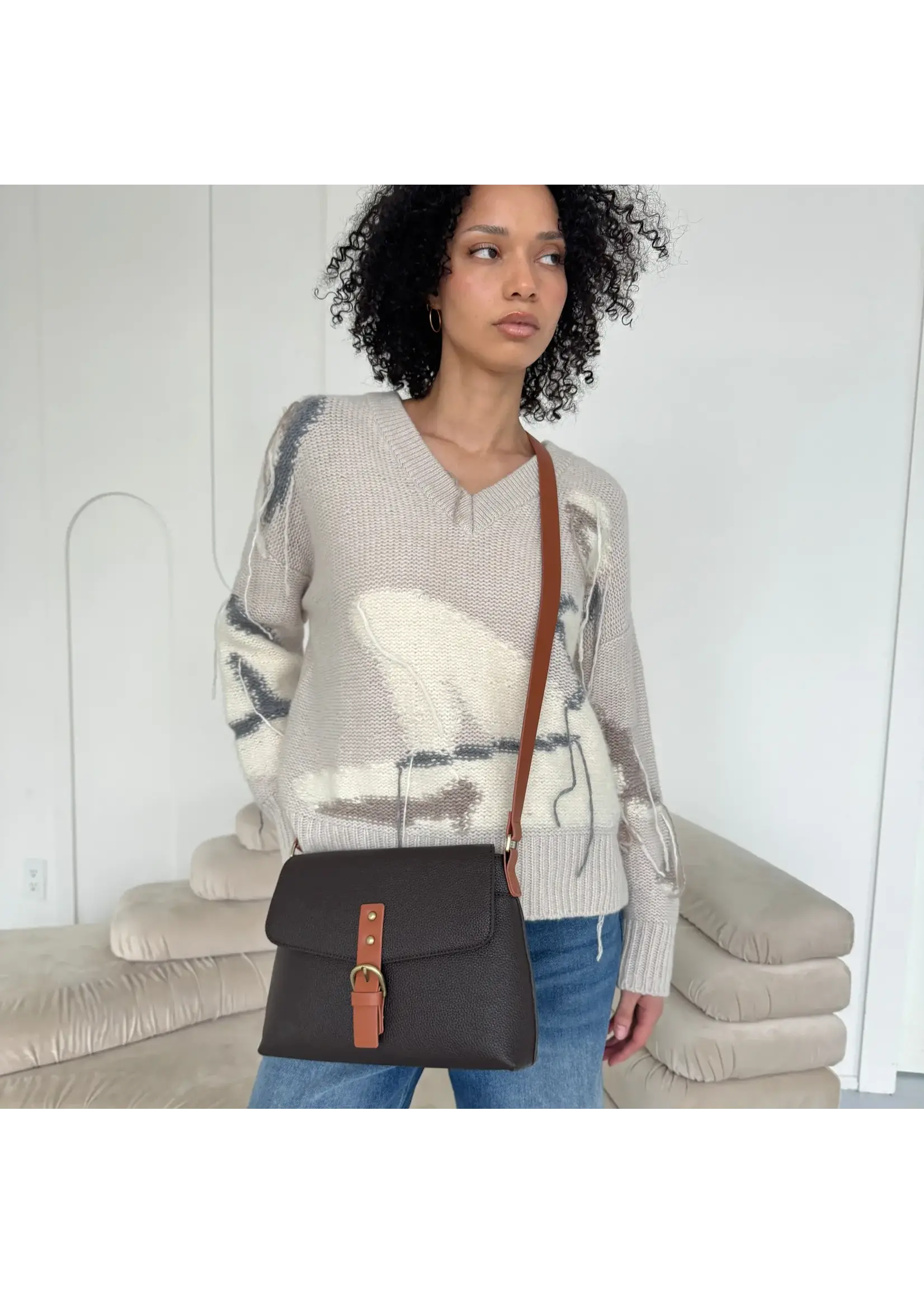 Espe Vegan Corp. Espe Goodall Messenger