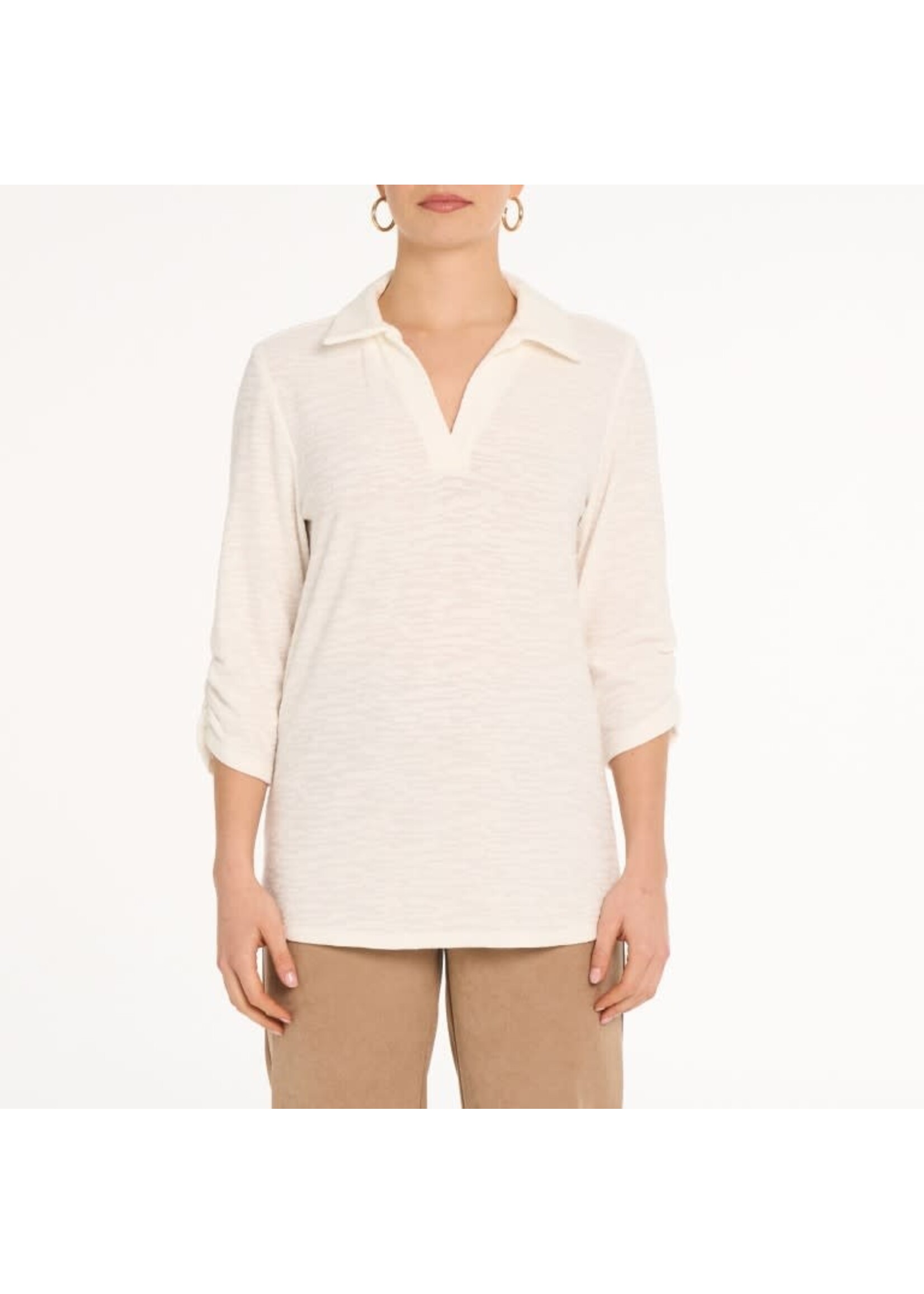 DeVia Moffi V-Neck Top