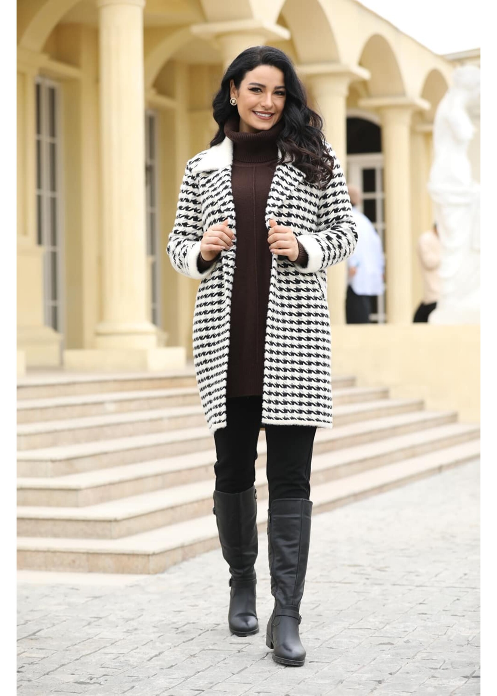 Houndstooth Long Coat with Pockets