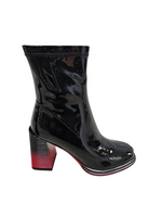 LE White/Black Heel Boot