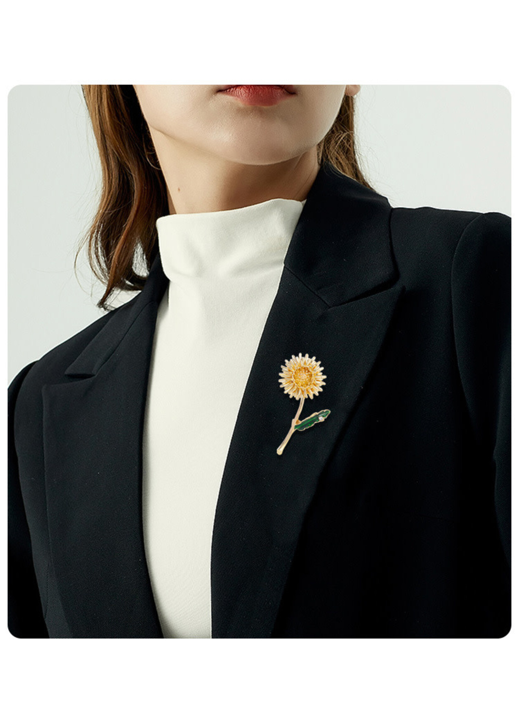 Shining Gold Tone Dandelion Brooch