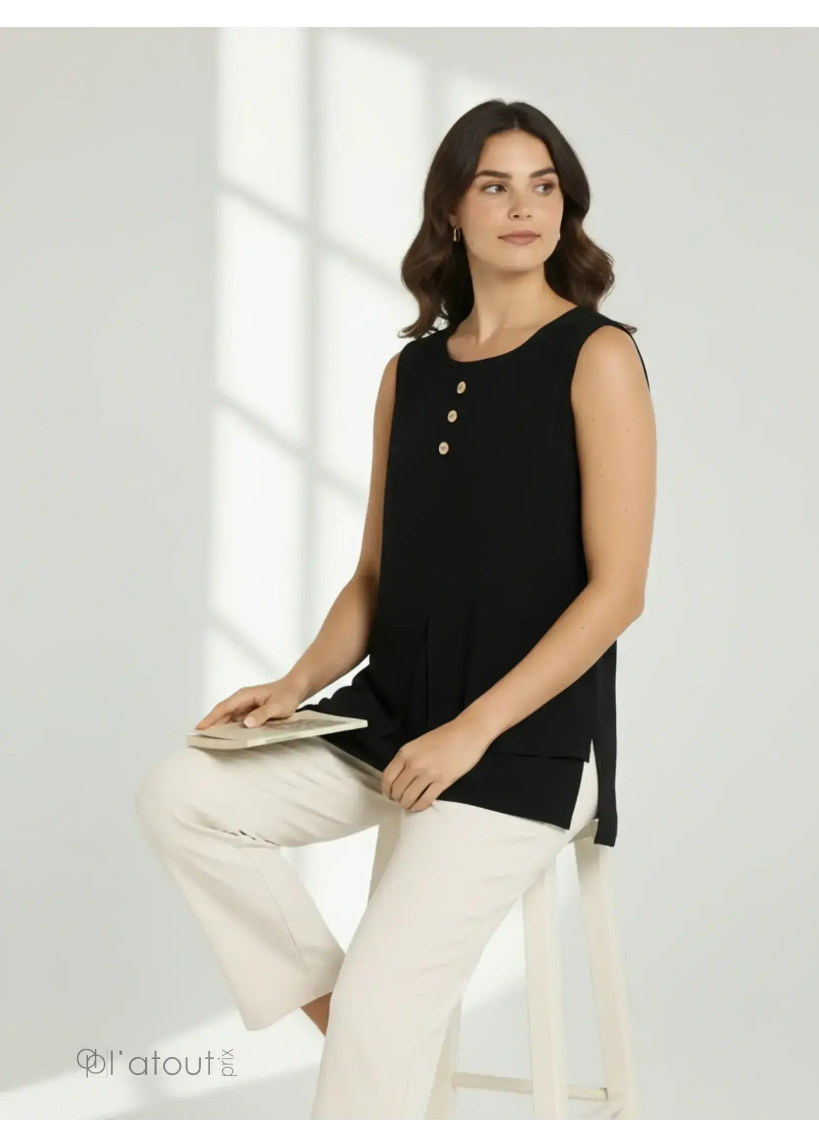 DeVia Sleeveless Tunic S542T