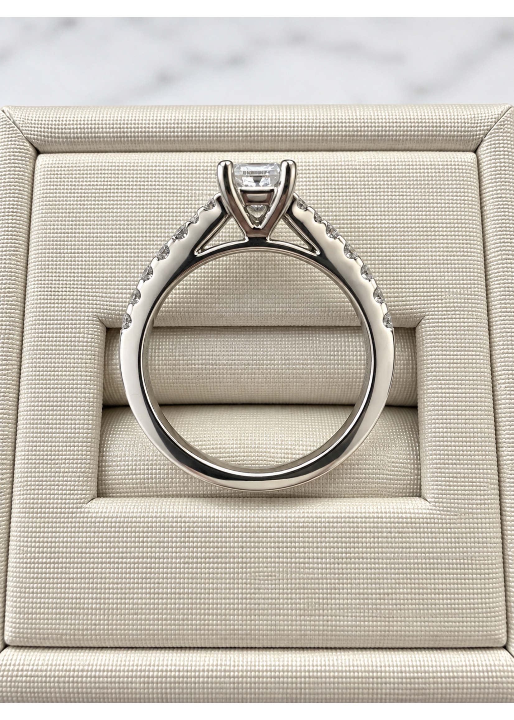 Vintage 14kw Accented Princess Diamond Ring 1.30ctw MSRP $3000