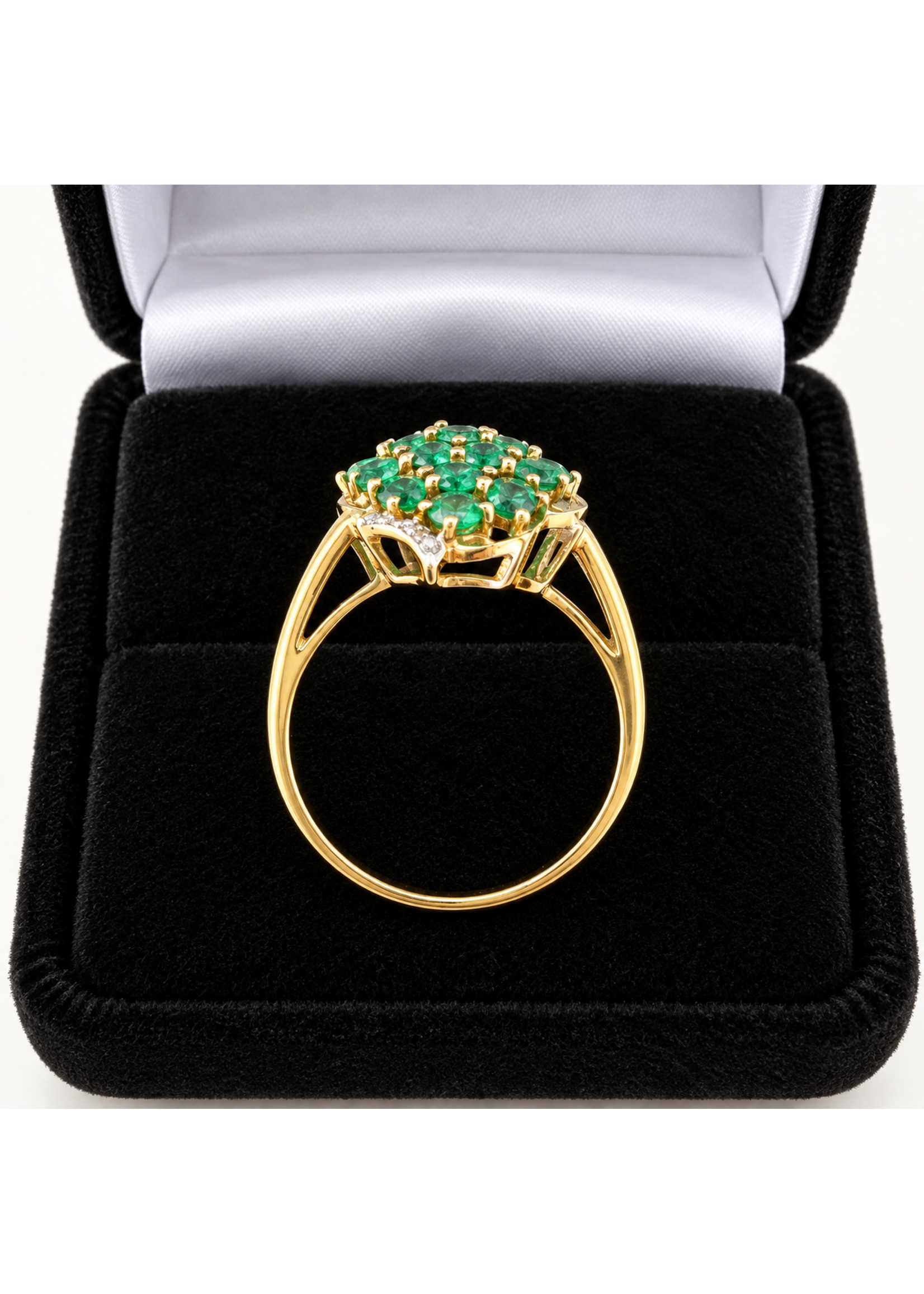 Vintage 10ky Emerald Cluster Ring size 7.25 MSRP $3200