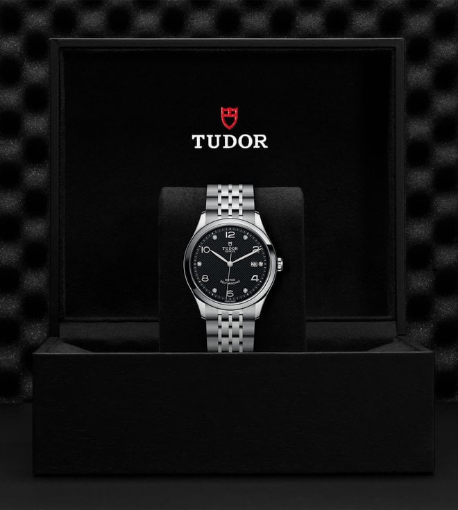 Tudor TUDOR 1926  39 mm steel case, Diamond-set dial