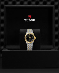 Tudor TUDOR Royal  28 mm steel case, Diamond-set dial