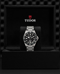 Tudor TUDOR Pelagos  Ceramic matt black disc, Titanium bracelet