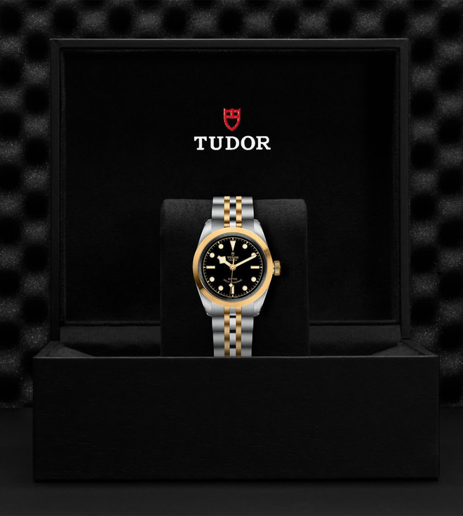 Tudor TUDOR Black Bay 32 S&G  32 mm steel case, Steel and yellow gold bracelet