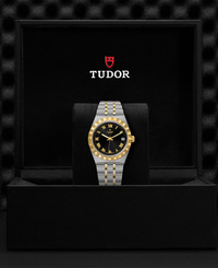 Tudor TUDOR Royal  34 mm steel case, Yellow gold bezel