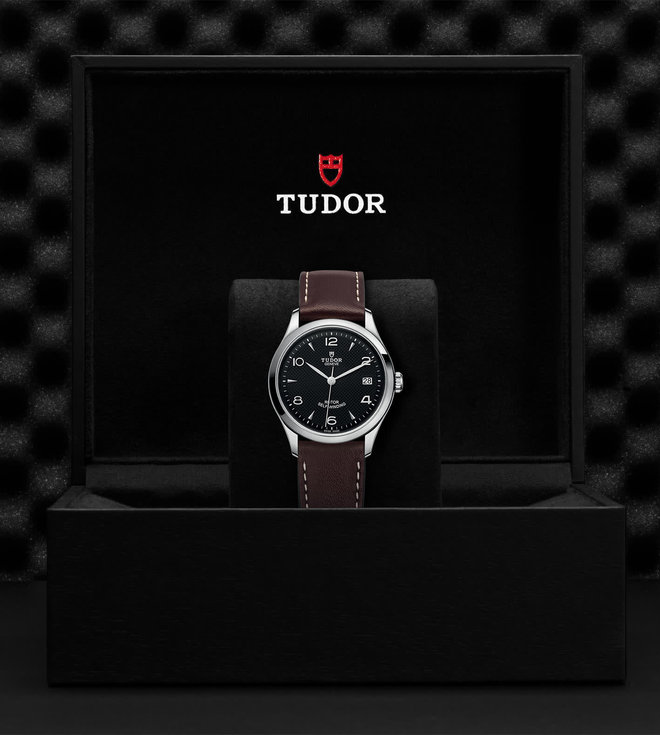 Tudor TUDOR 1926  36 mm steel case, Black dial