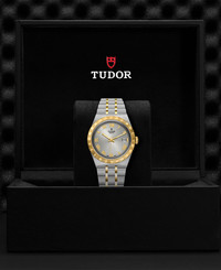Tudor TUDOR Royal  38 mm steel case, Yellow gold bezel