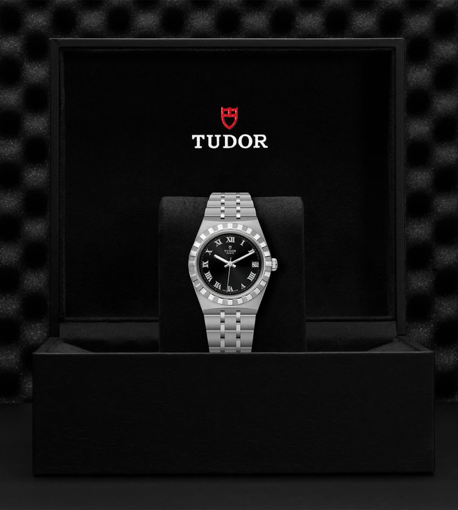 Tudor TUDOR Royal  34 mm steel case, Black dial