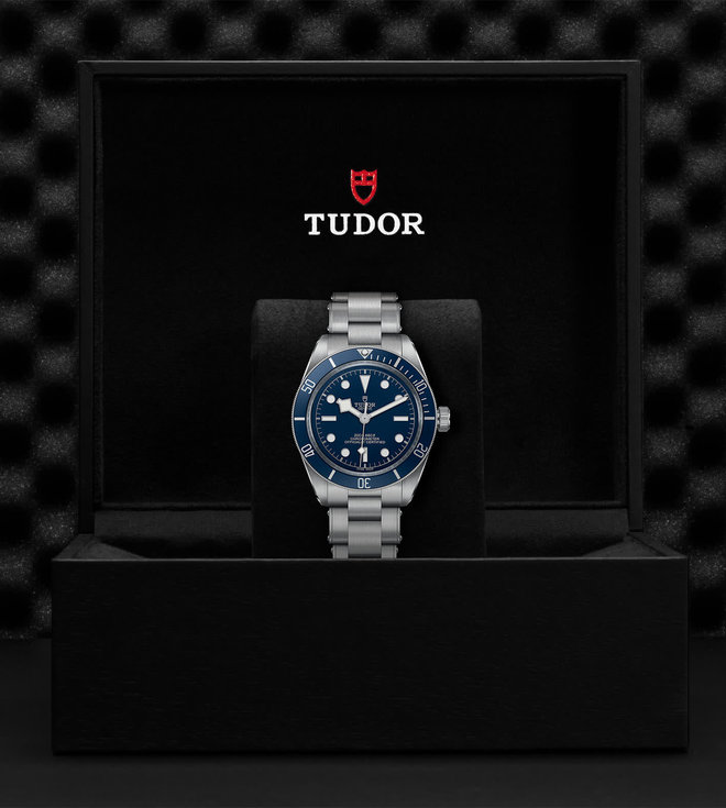 Tudor TUDOR Black Bay Fifty-Eight  39 mm steel case, Steel bracelet