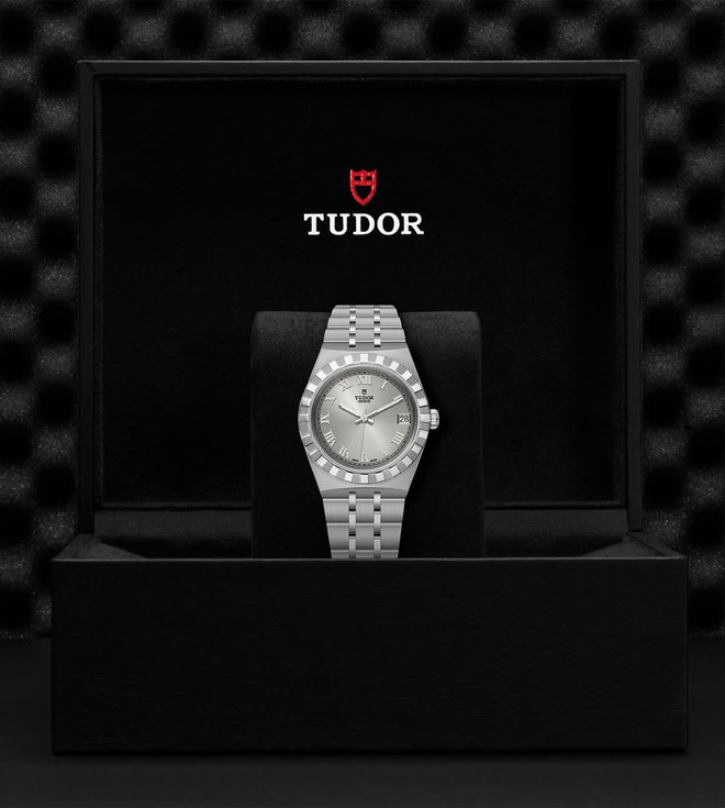 Tudor TUDOR Royal  34 mm steel case, Silver dial