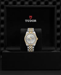 Tudor TUDOR Black Bay 36 S&G 36 mm steel case, Steel and yellow gold bracelet