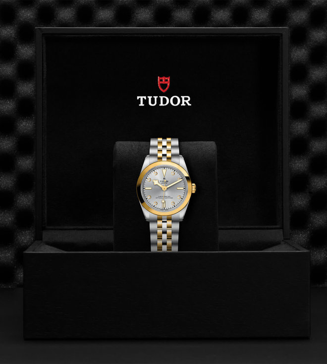 Tudor TUDOR Black Bay 31 S&G 31 mm steel case, Steel and yellow gold bracelet