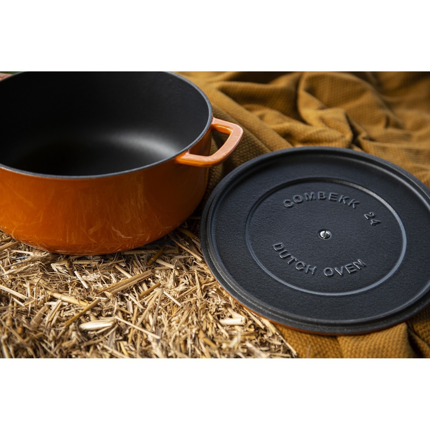 Combekk Sous-Chef Dutch Oven 28 cm red  Advantageously shopping at