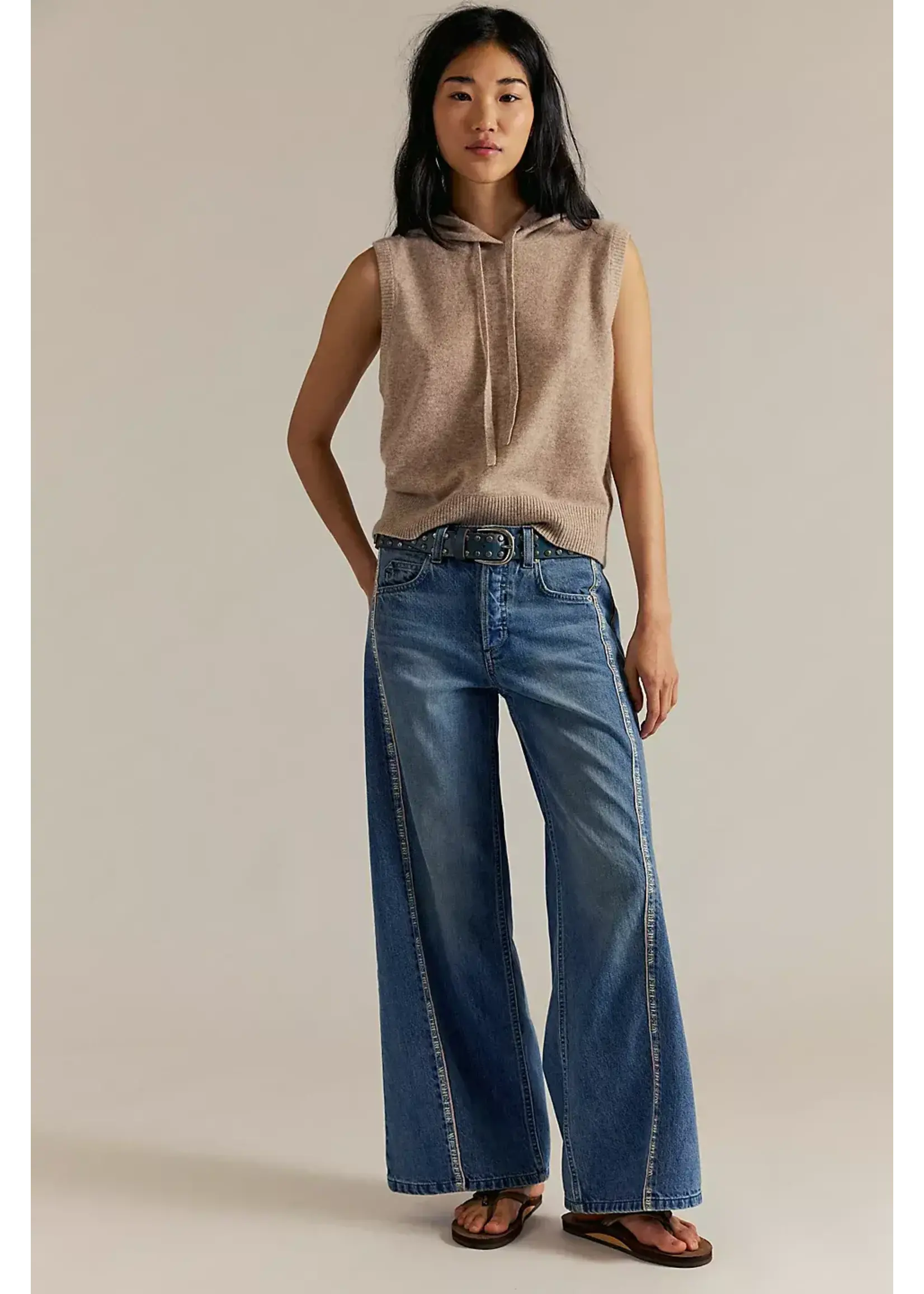On the Edge Wide Leg