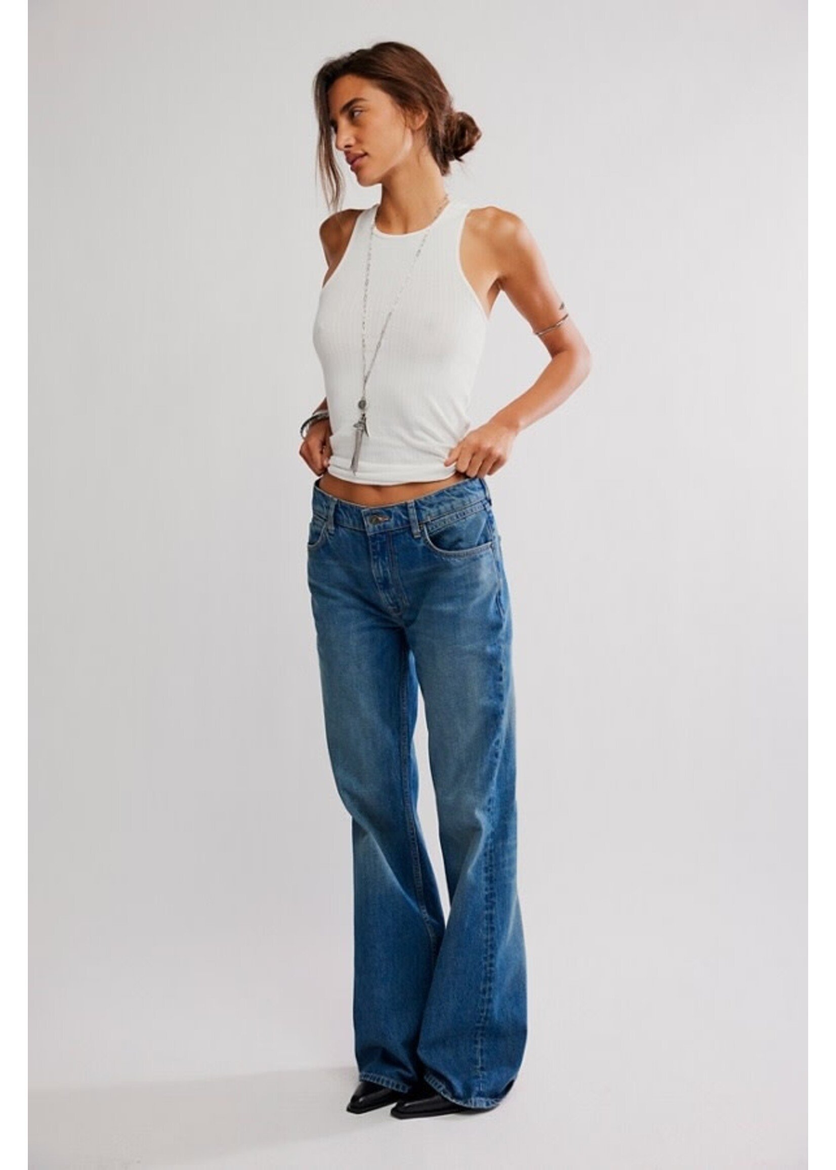 Free People WEST COAST RELAXED JEAN-humble