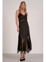 Maxi lace slip