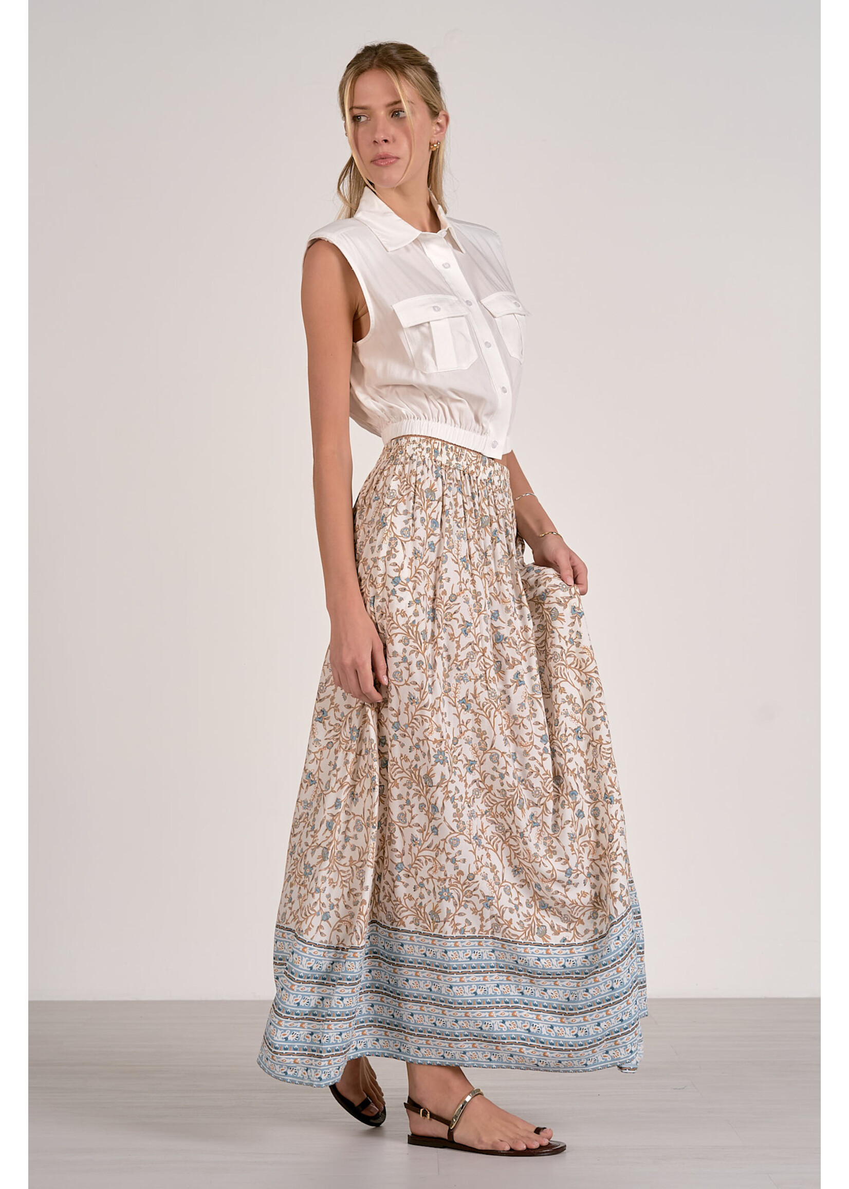 Sleeveless Collared Tank