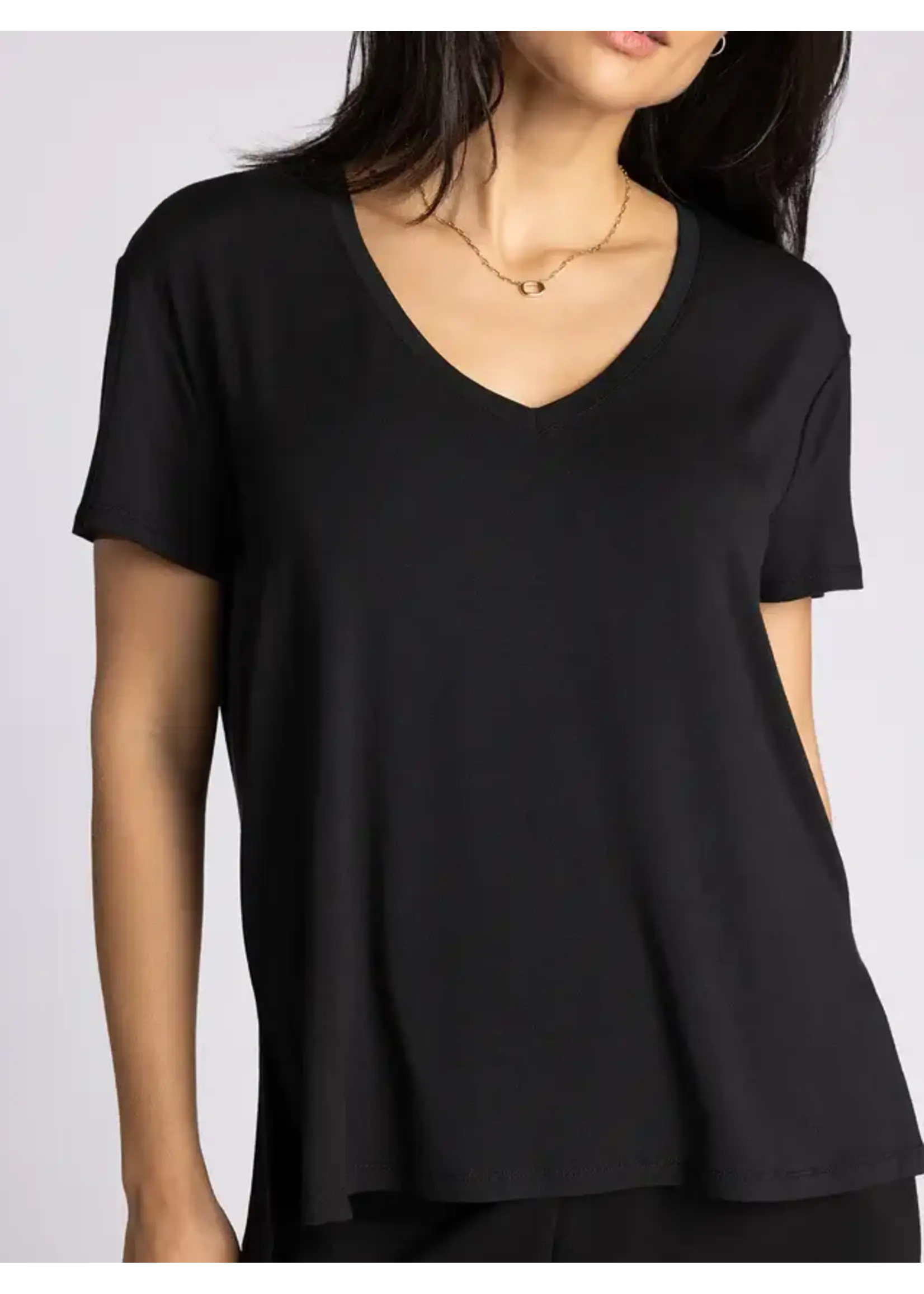 Ananya Tee