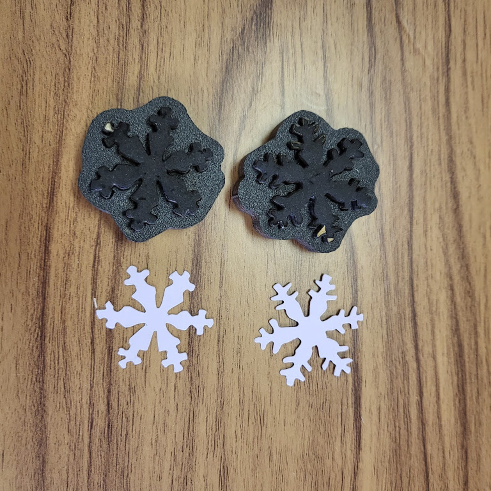 Sizzix Sizzix Movers & Shapers Magnetic Die Set 2PK - Mini Snowflakes Set by Tim Holtz