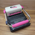 We R memory keepers The Cinch Book Binding Pink Tool - Round Holes