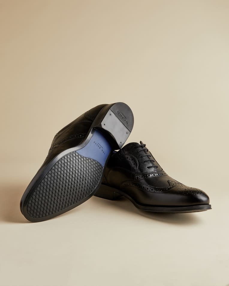 LETOS Classic leather brogues