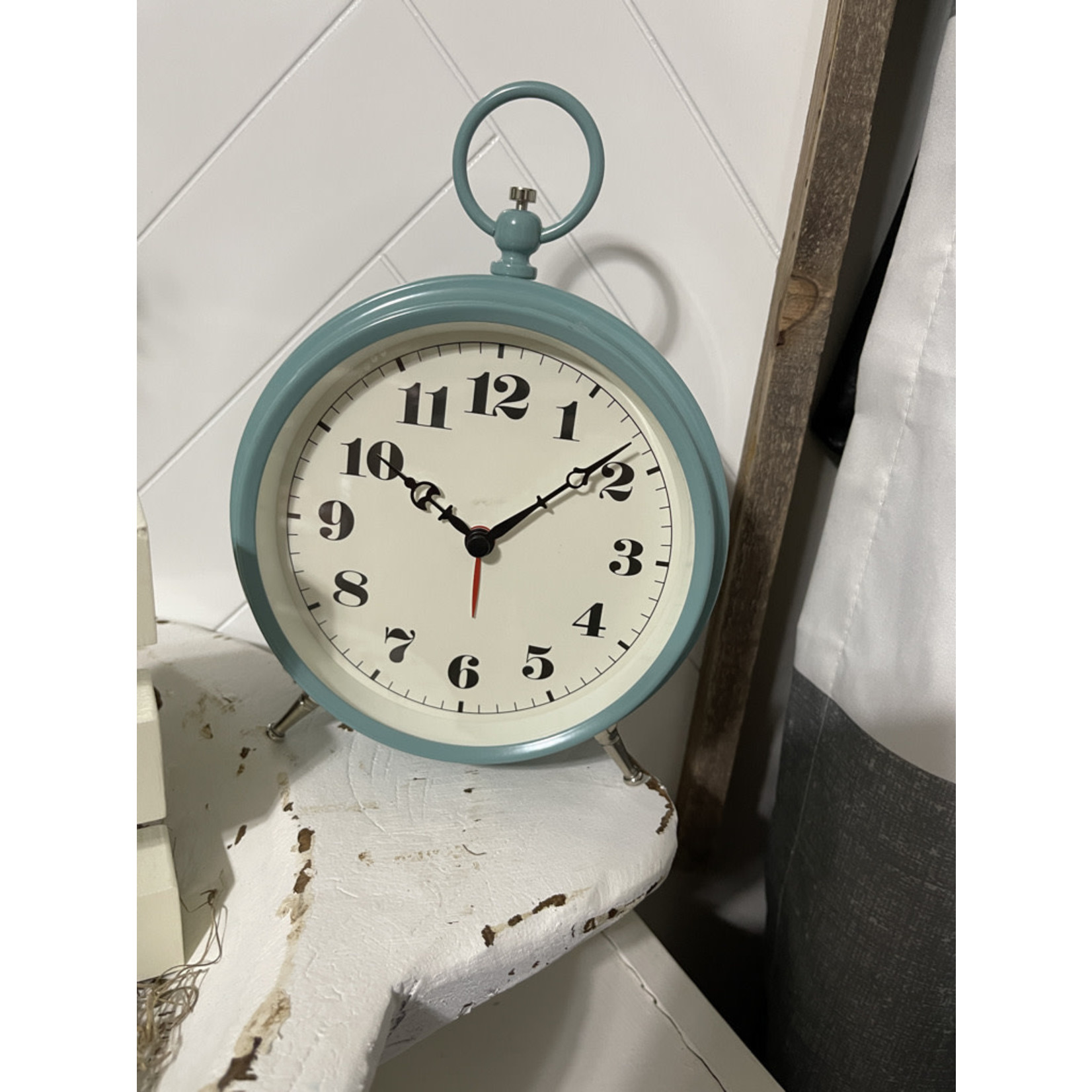 TJ MAXX Turquoise Small Clock