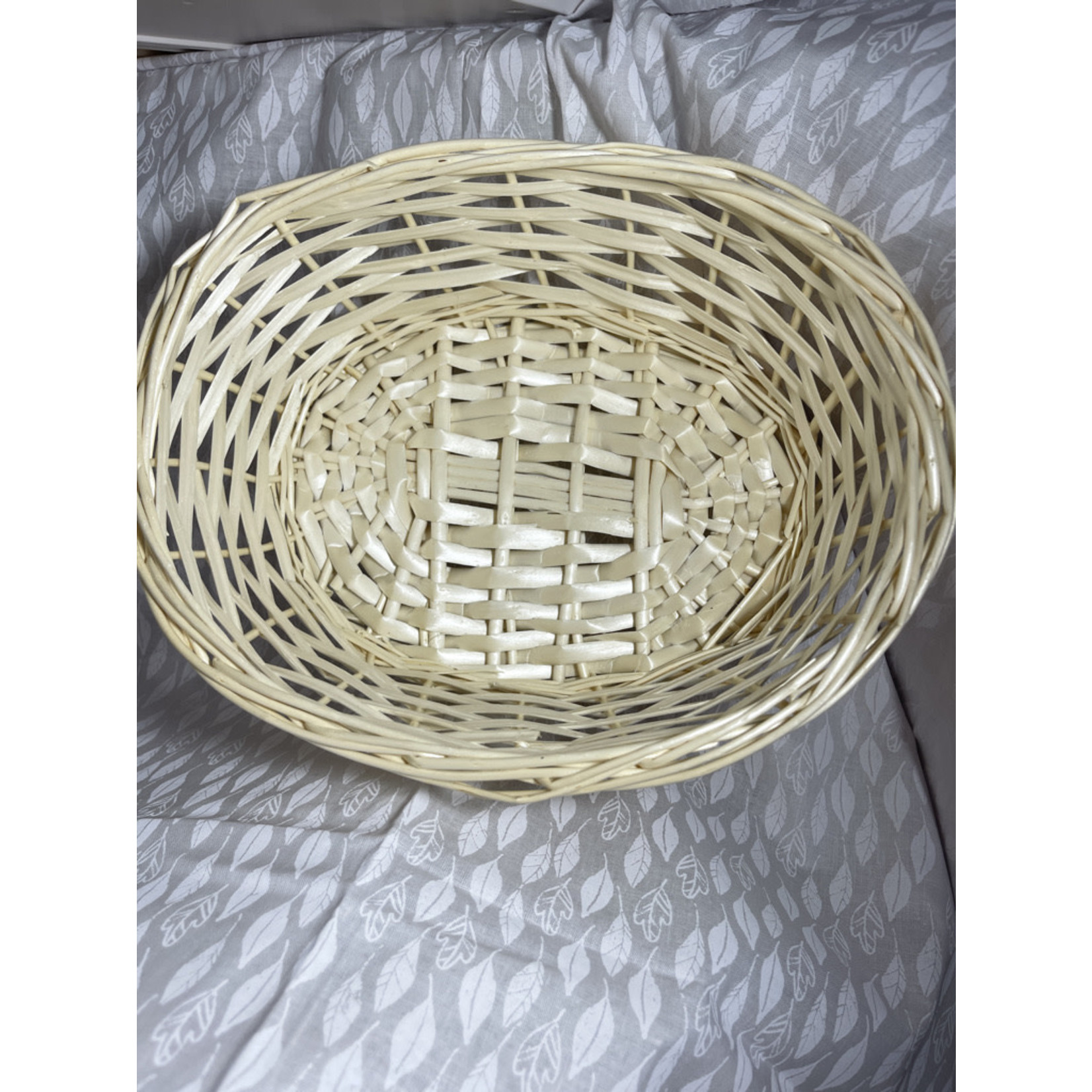 Oval Willow Tray