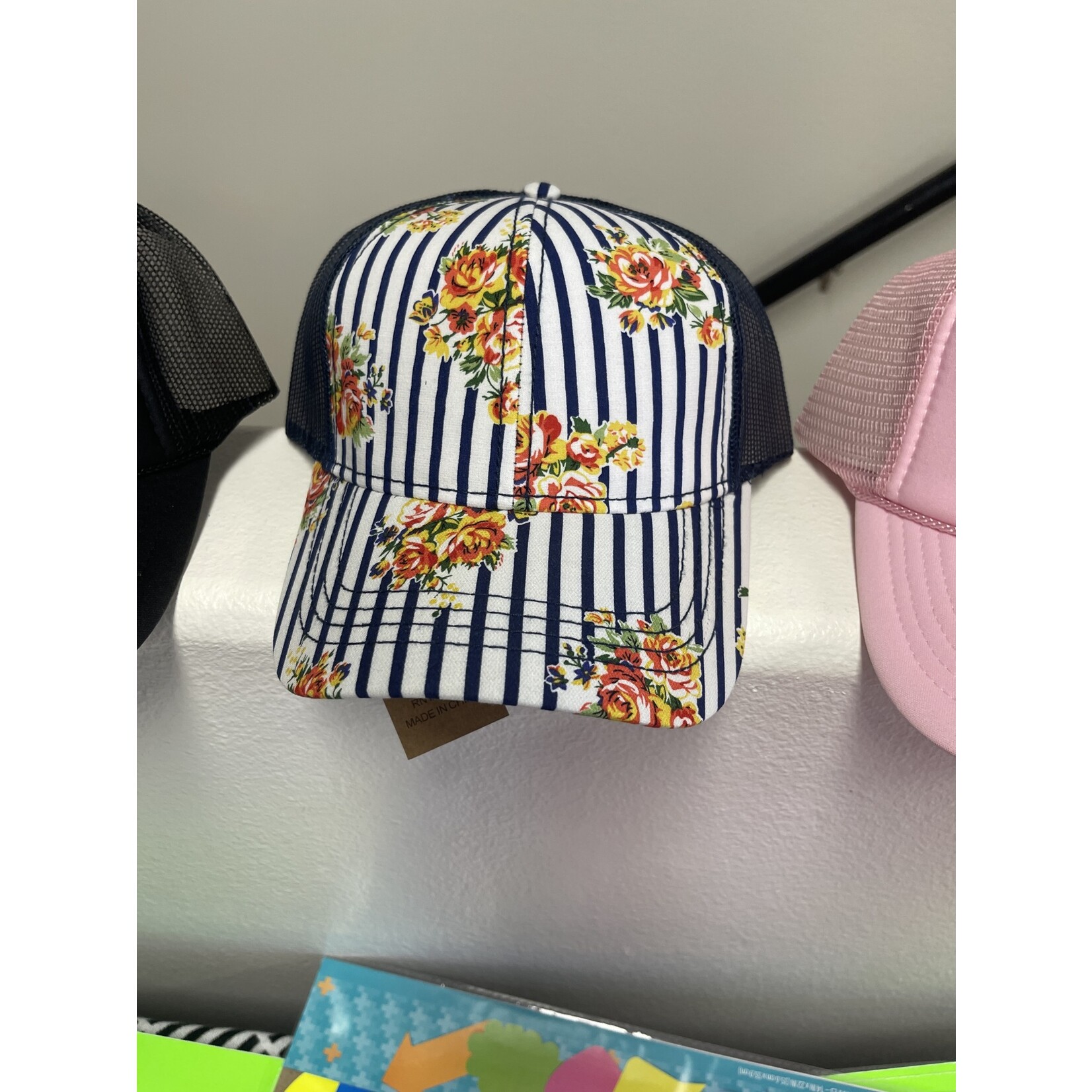 Kova SO CUTE -STRIPE AND FLORAL PATTERNED MESH BALLCAP.