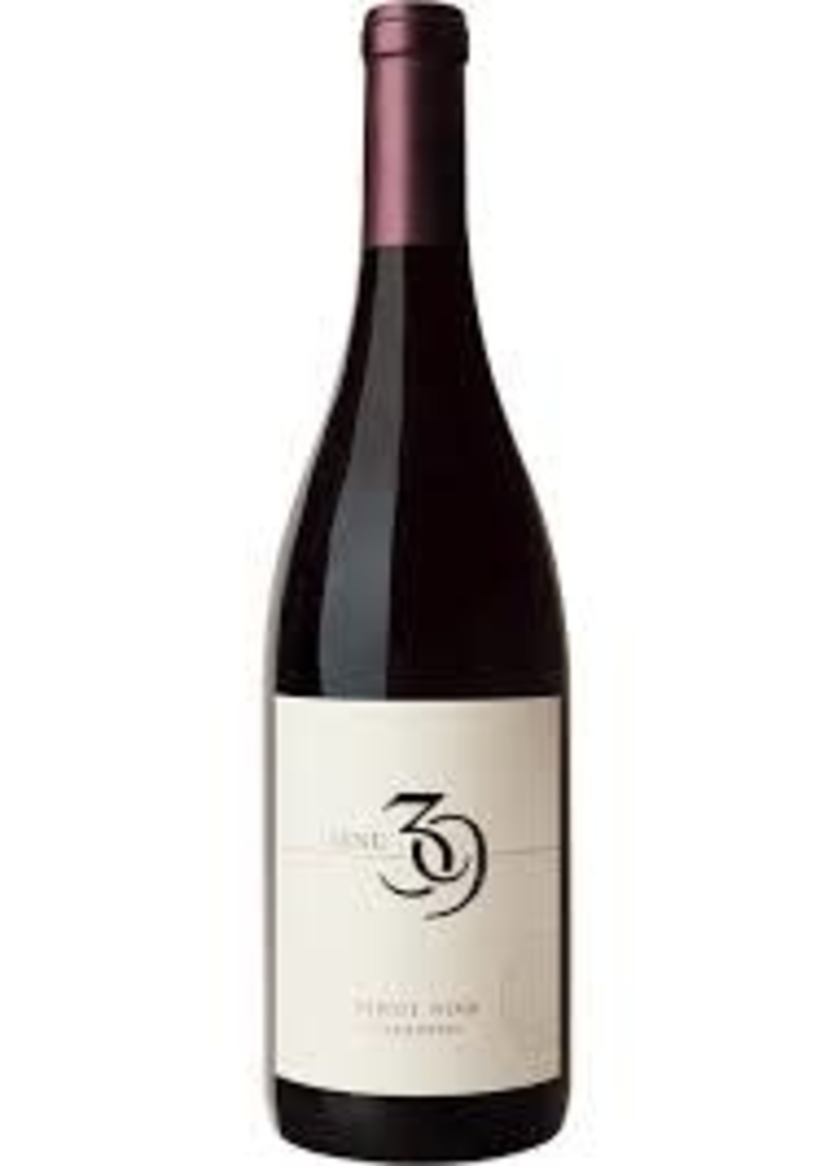 LINE 39 PINOT NOIR 750ML