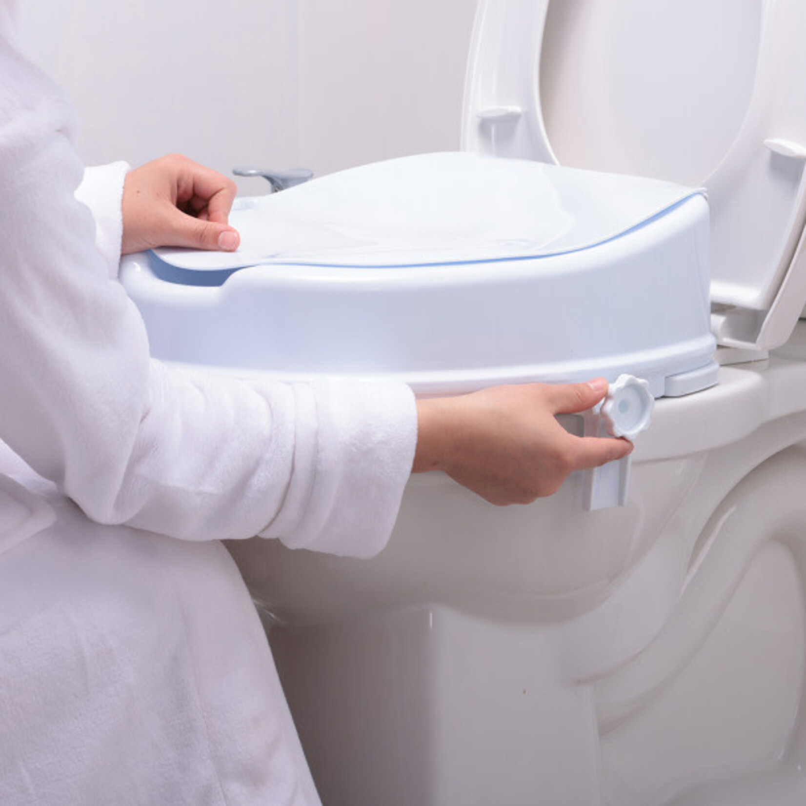 Drive PreserveTech Raised Toilet Seat with Bidet