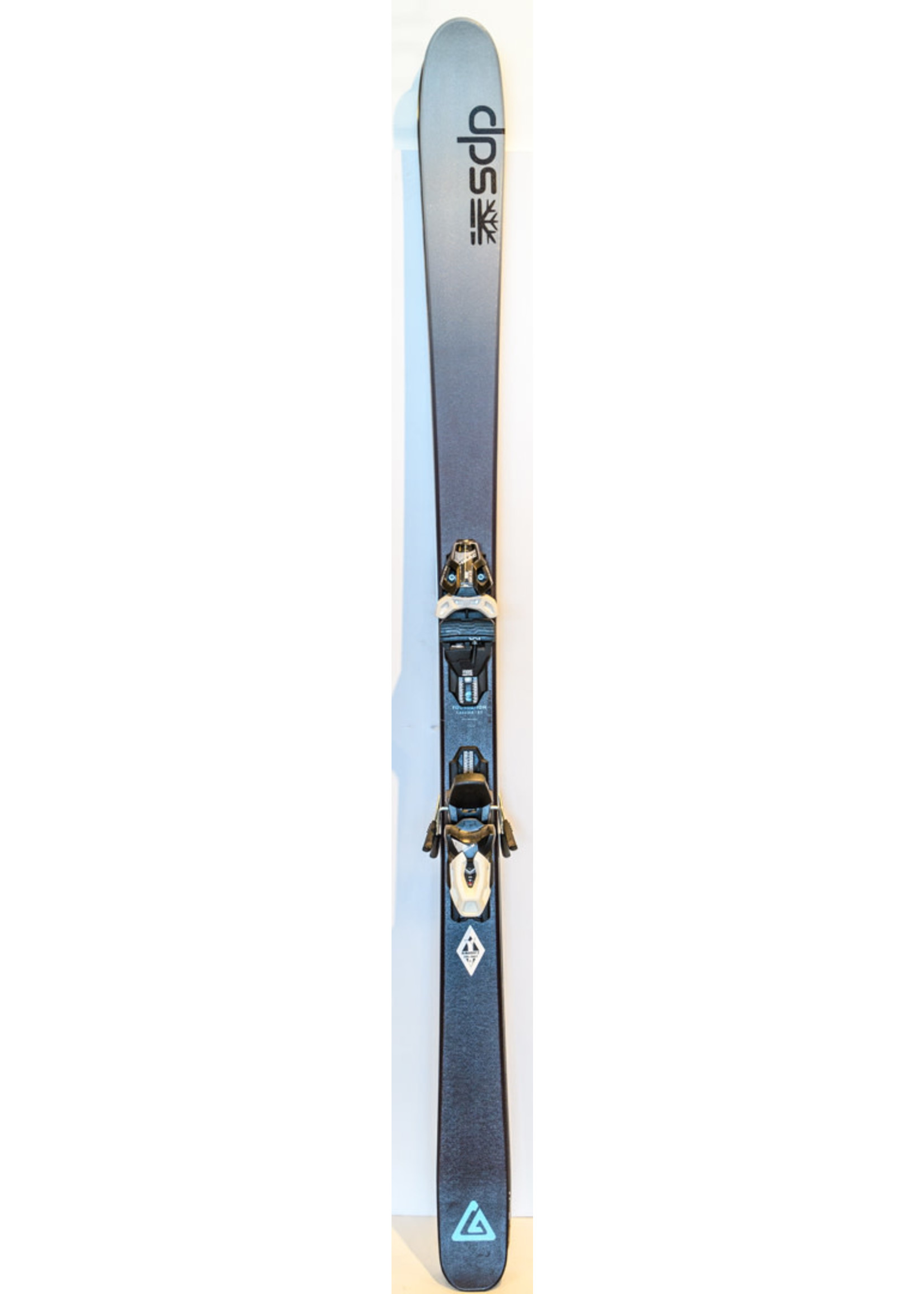 TECNICA DPS FOUNDATION CASSIAR F82 SKIS w/o bindings