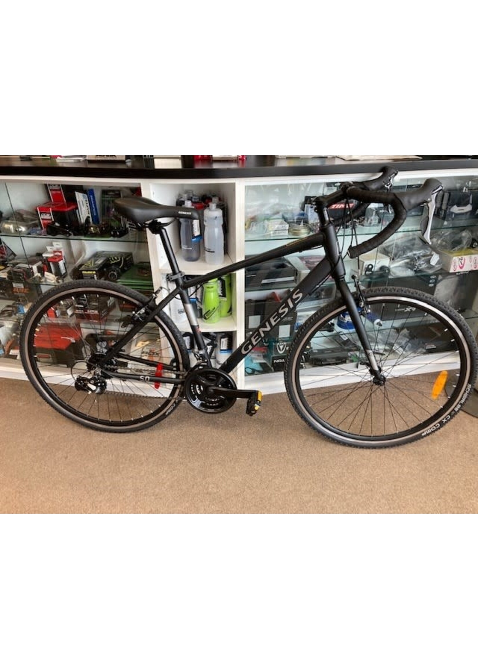 GENESIS GENESIS ADVENTURE TRAFIK 5.0 24 SPEED BIKE BLACK/GREY 18"