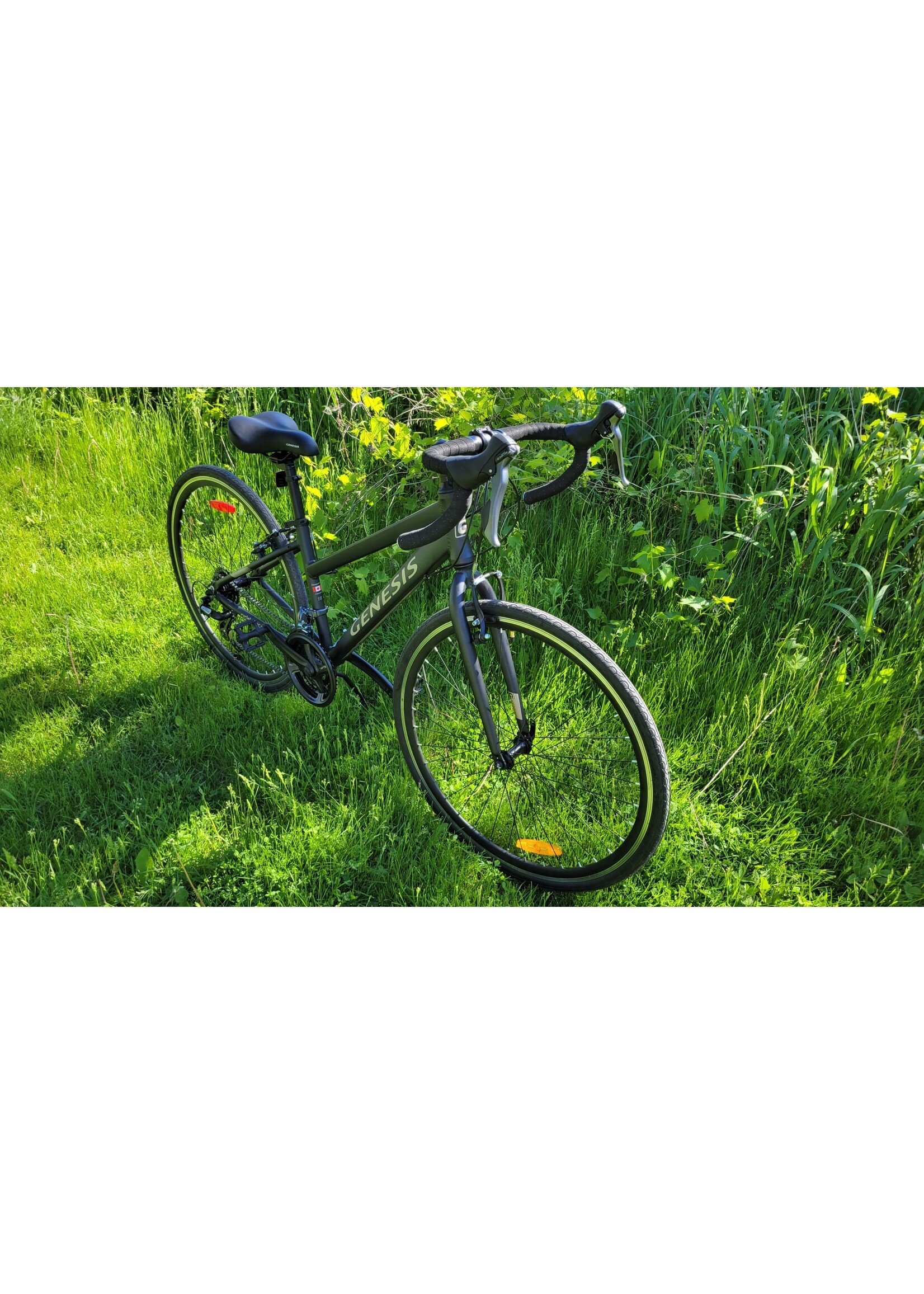 GENESIS GENESIS ADVENTURE TRAFIK 5.0 STEP THRU 24 SPEED BIKE BLACK/GREY 15"