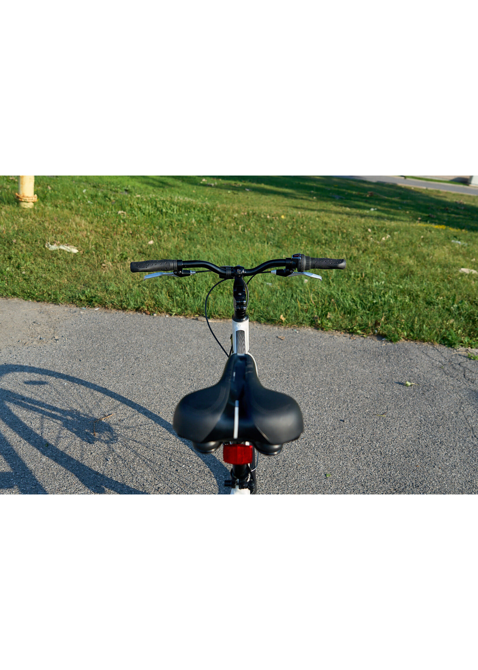 INFINITY BOSS THREE DISC RIGID 7 SPEED W HYBRID BIKE WHITE