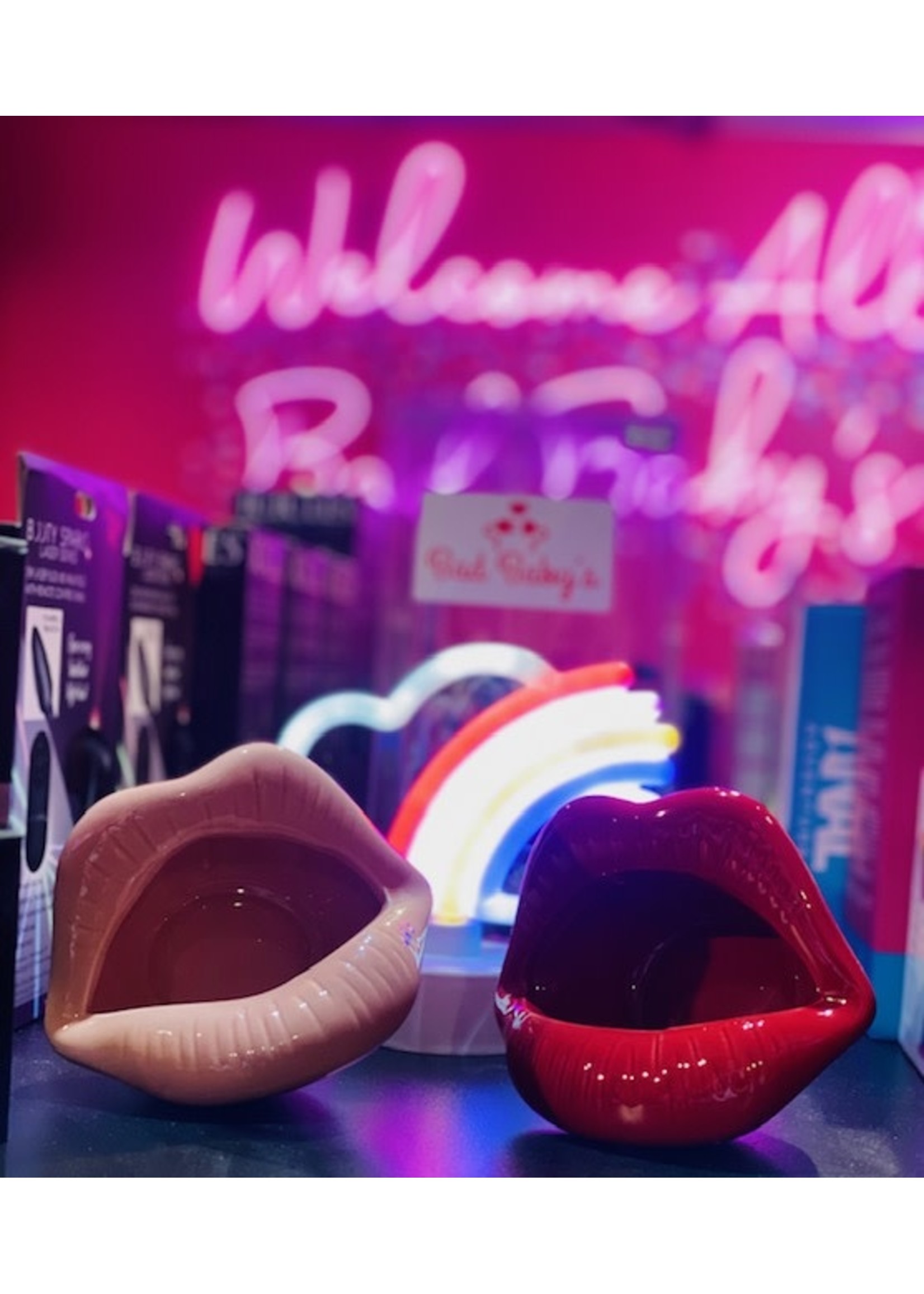 Ceramic Plush Lips Ashtray