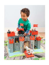 Le Toy Van Lionheart Wooden Castle - Sugarcup Trading