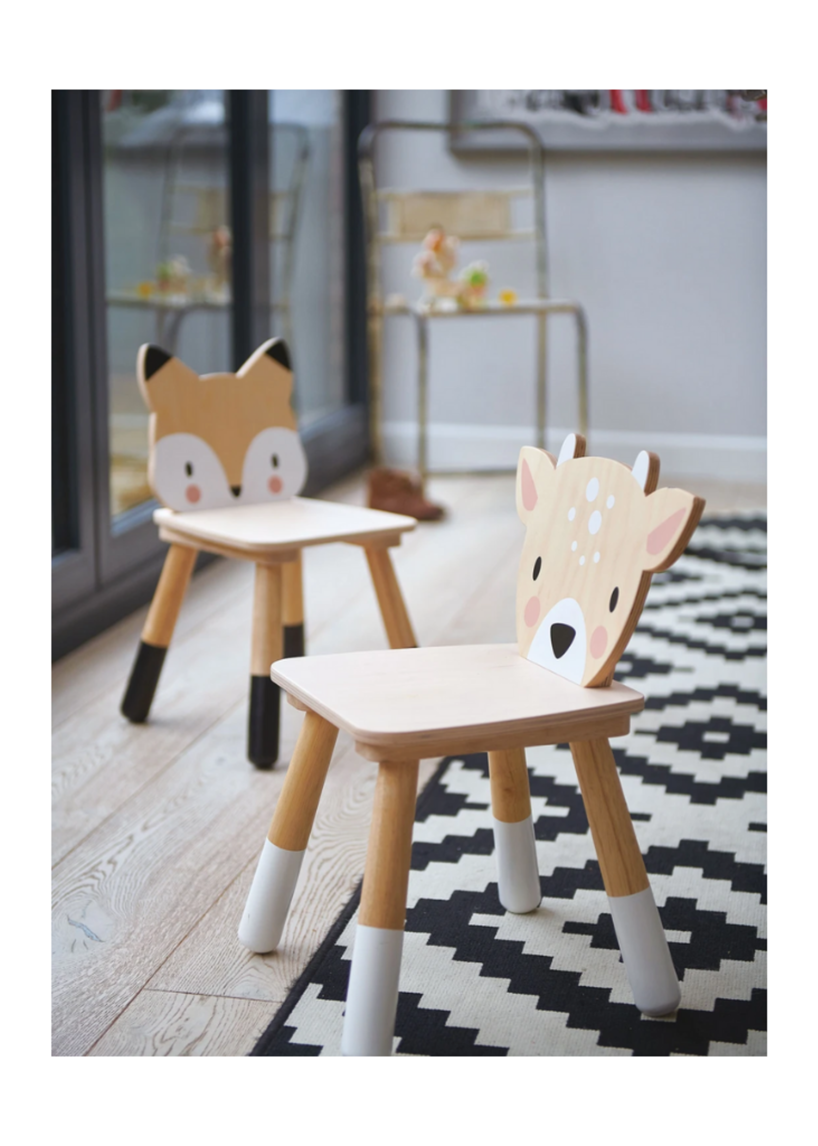 Tender Leaf Forest Deer Chair