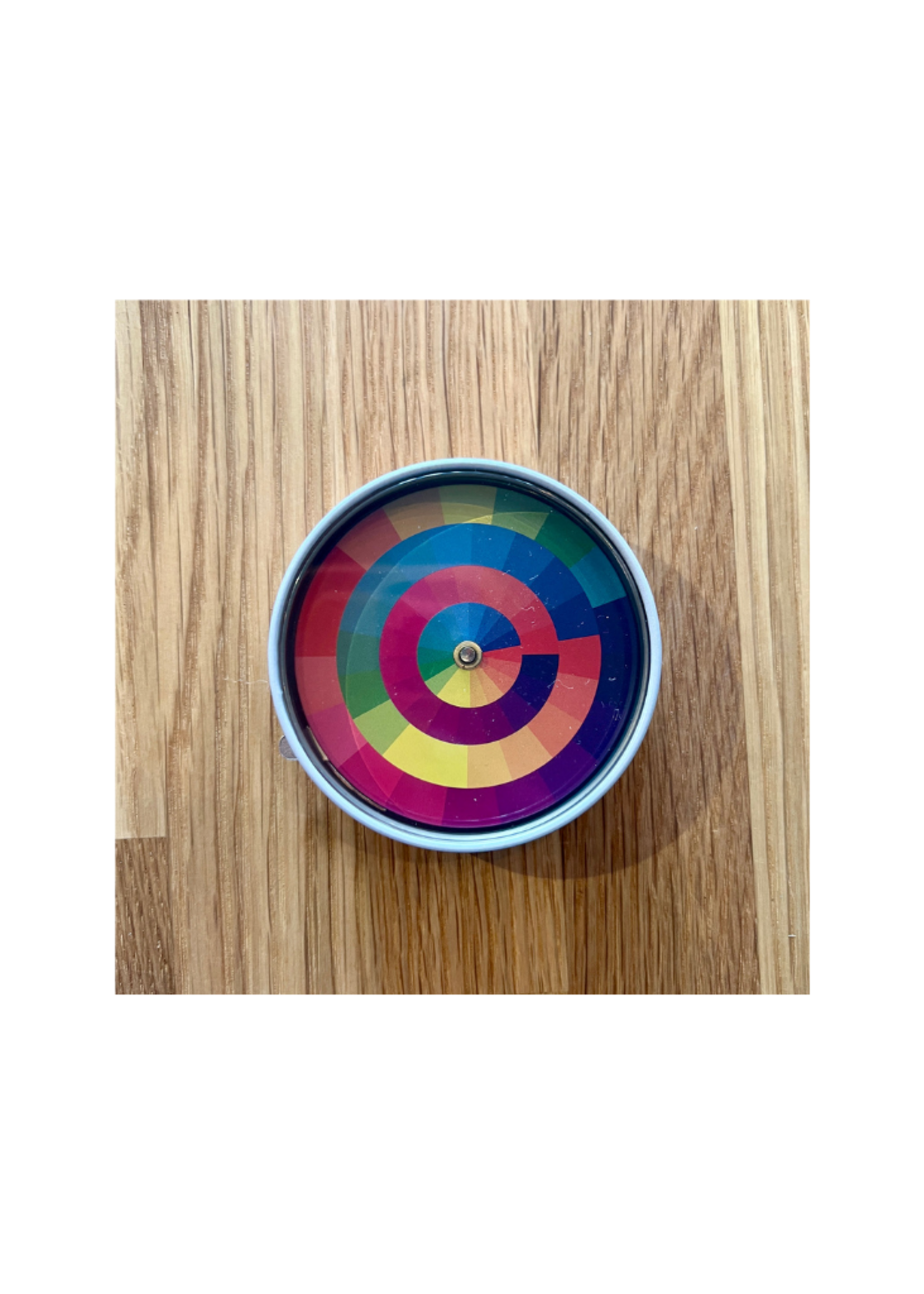 Vilac Optical Illusion Tin Roulette - Rainbow Squares