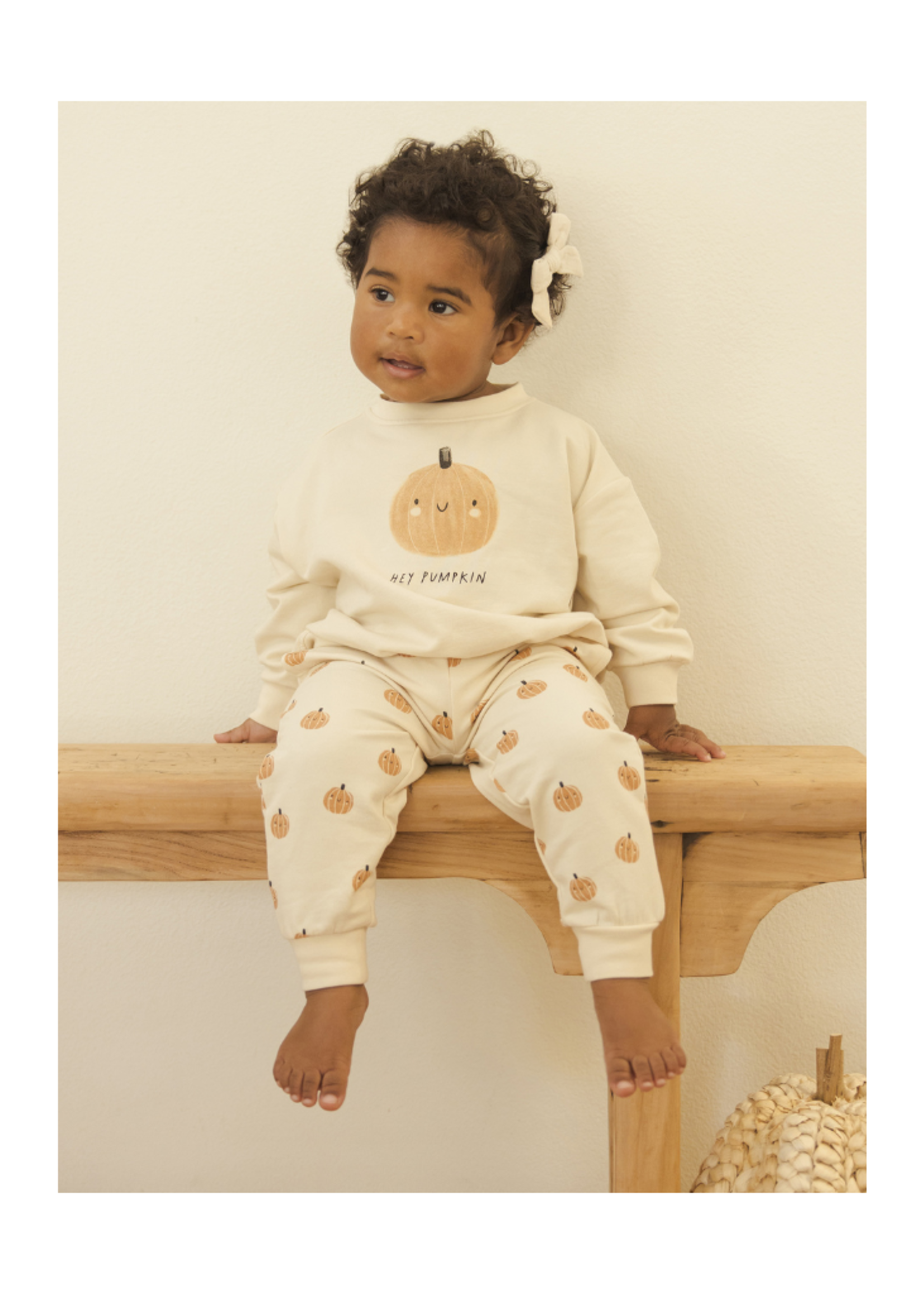 Quincy Mae Relaxed Fleece Sweatpant - Smiley Pumpkins