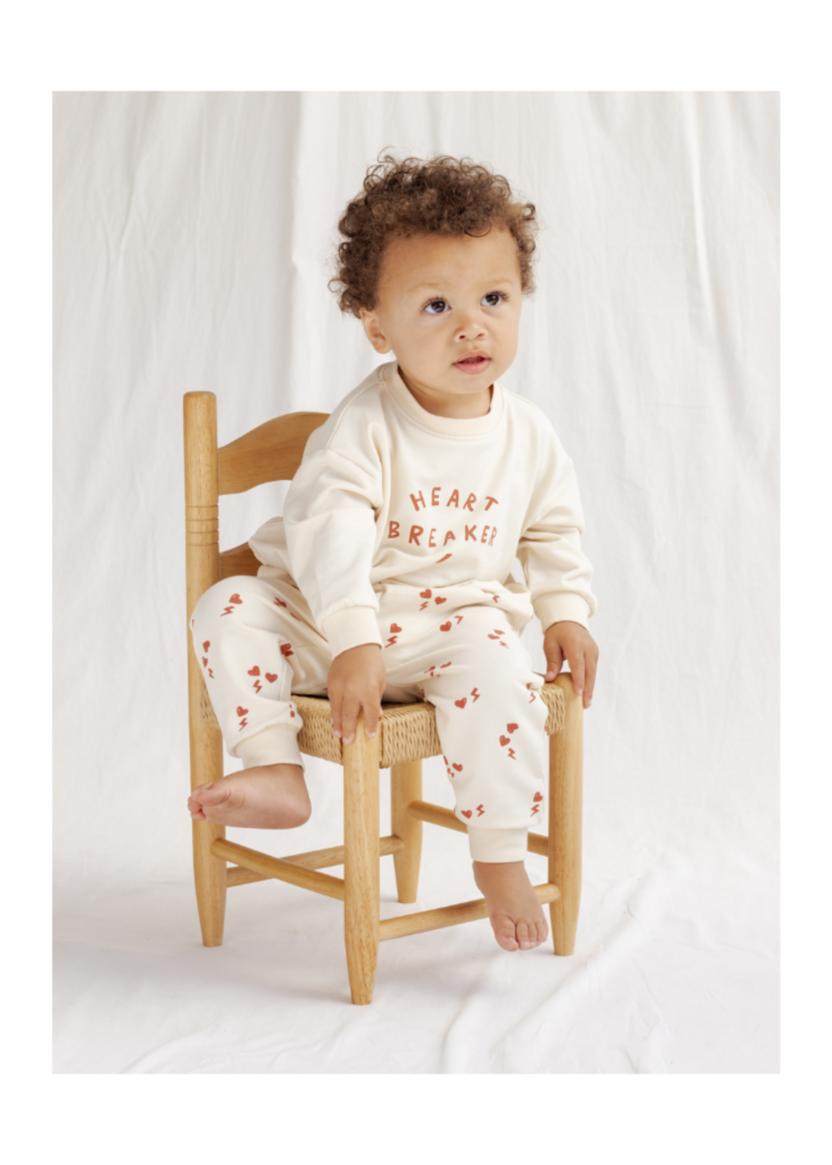 Quincy Mae Relaxed Sweatshirt - Heart Breaker