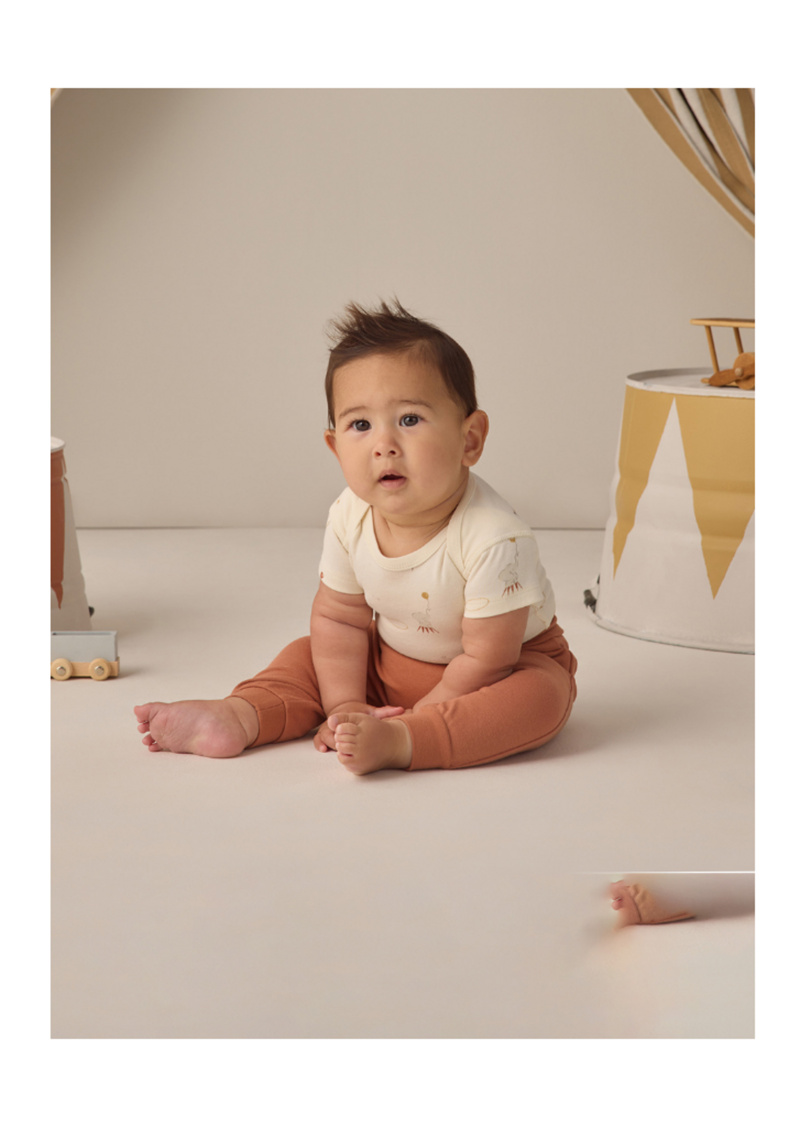 Quincy Mae Short Sleeve Bodysuit - Carnival