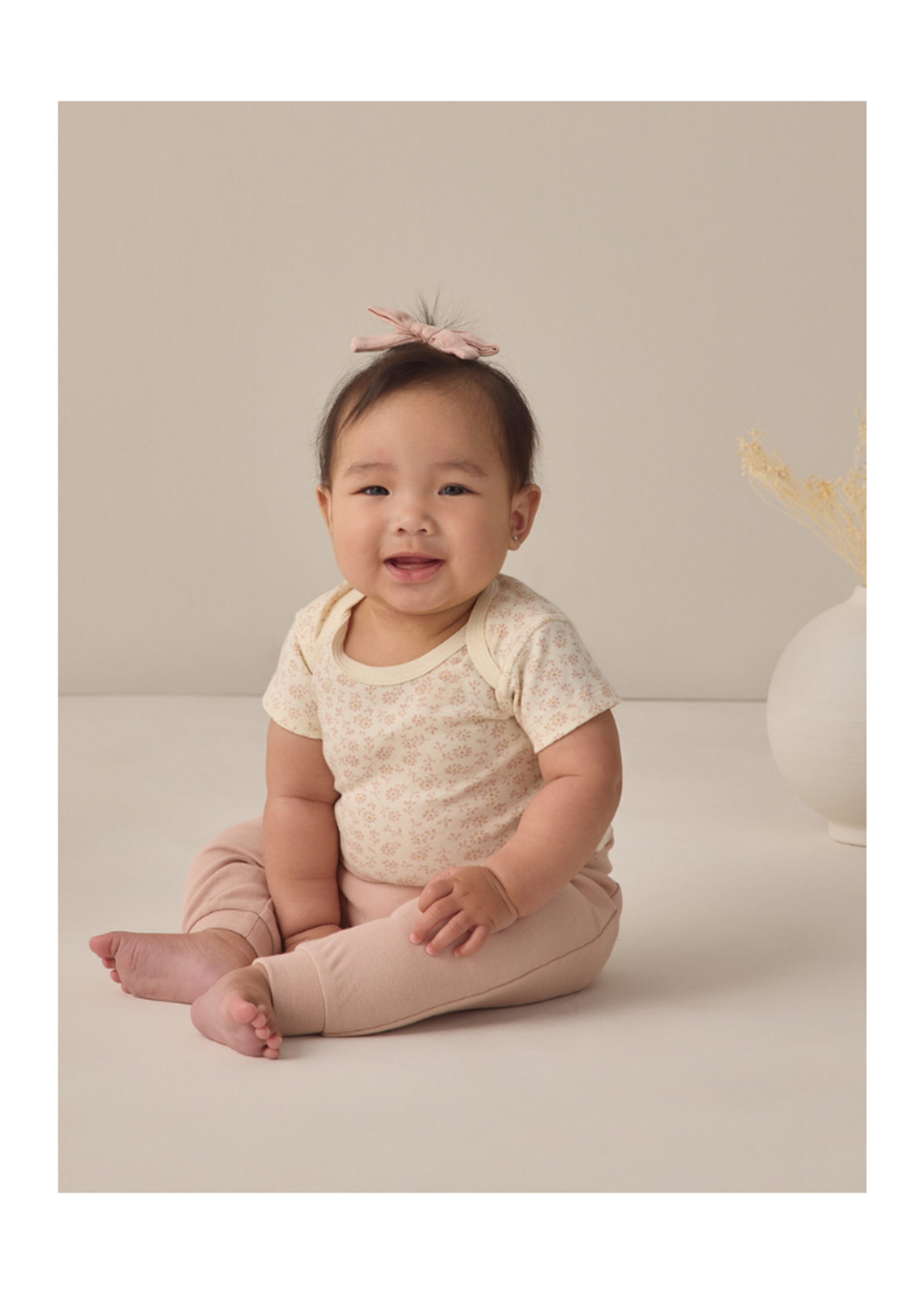 Quincy Mae Short Sleeve Bodysuit - Disty