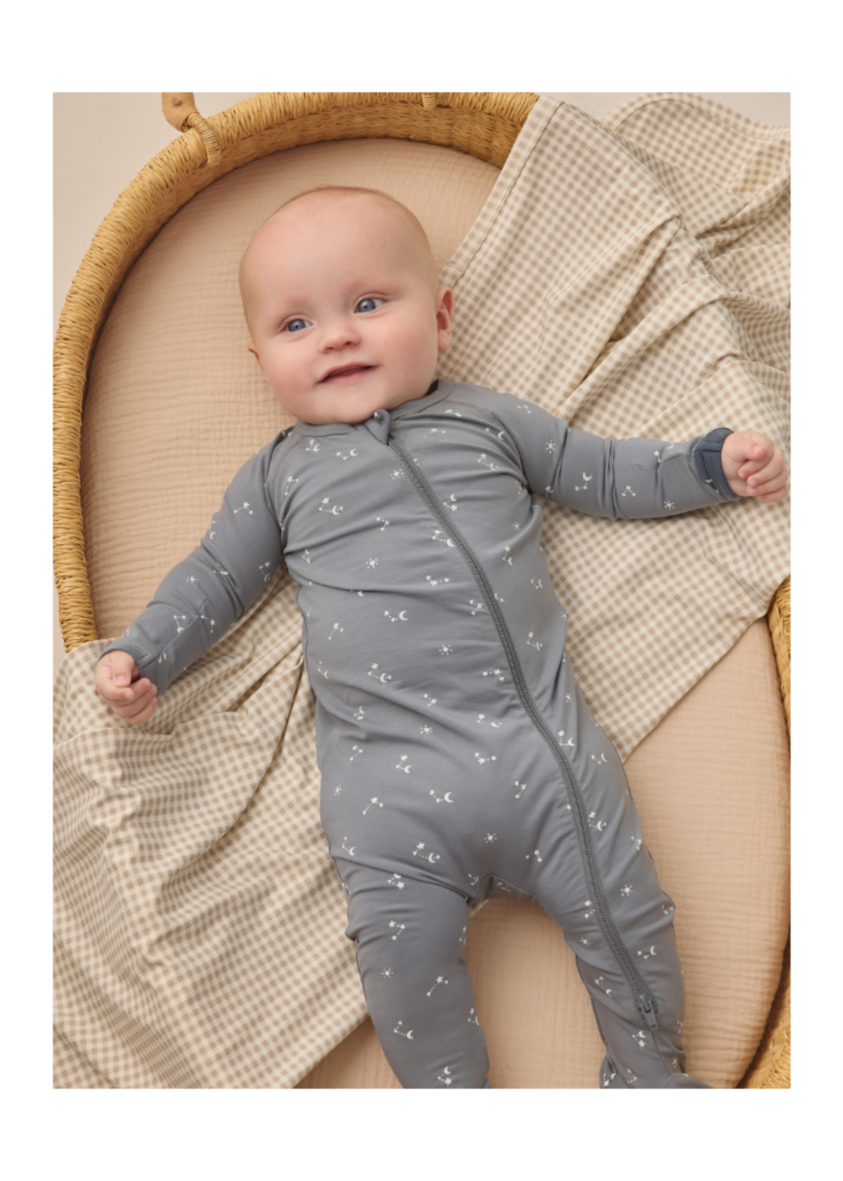 Quincy Mae Bamboo Zip Footie - Starlight