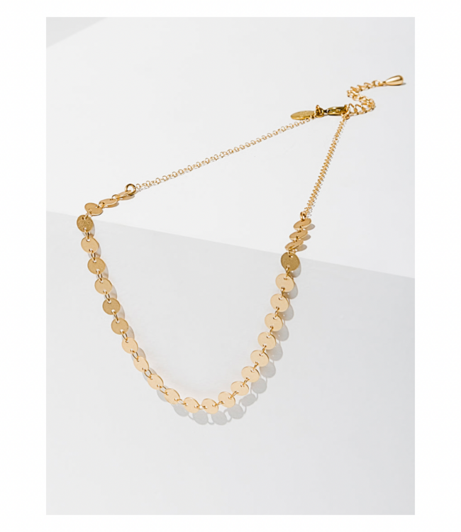 Candra Necklace in Circles Gold