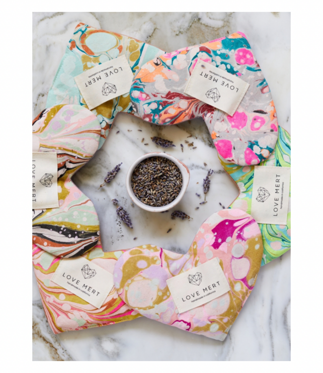 Paradisio Eye Love Pillow